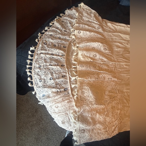 Cupshe Cream Strapless Boho Lace-Hem Midi Dress - Picture 5 of 7